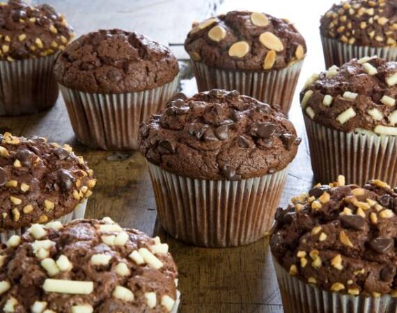 Small-ALICE'S CHOCO CAKE APPLICATION (3)